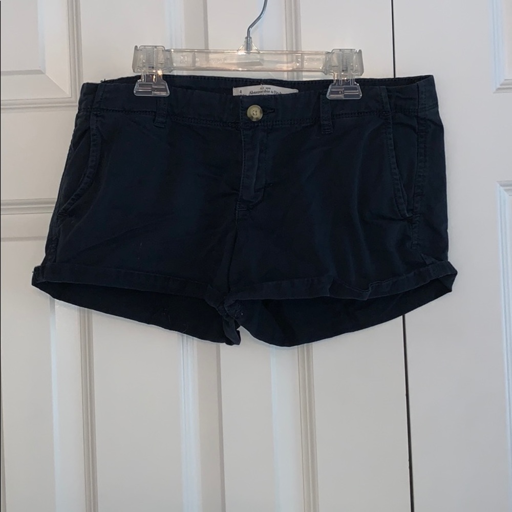Blue fabric shorts, regular rise